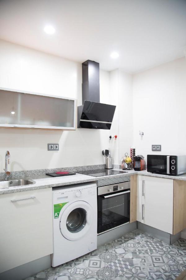 Apartamenticos Studio 39 Сарагоса Екстериор снимка